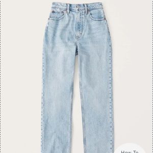 NWOT Abercrombie Curve Love 90s Ultra High Rise Straight Jean
